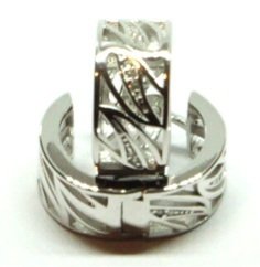 7 mm breite Silber Klappcreole mit Zirkonia